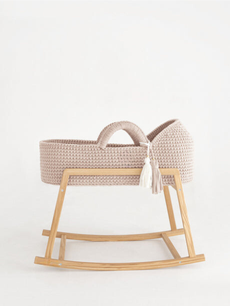 Sakina: Eco-Friendly Handwoven Baby Moses basket with round hood Bassinet - Organic, Natural, and Safe for Newborns