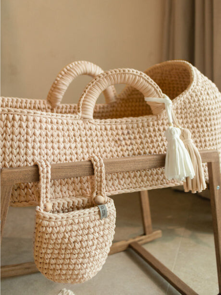 Sakina: Eco-Friendly Handwoven Baby Moses basket with round hood Bassinet - Organic, Natural, and Safe for Newborns