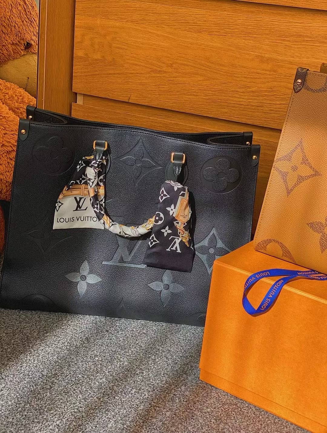 Designer Louis Vuitton Tote Bag