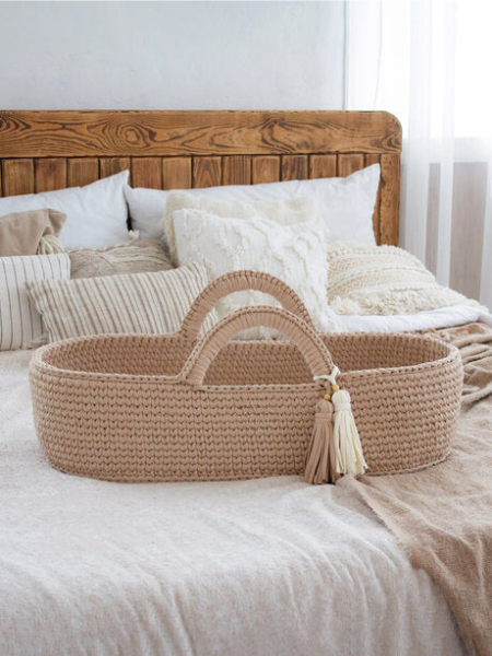Avyanna: Eco-Friendly Handwoven Baby Moses basket standard Bassinet - Organic, Natural, and Safe for Newborns