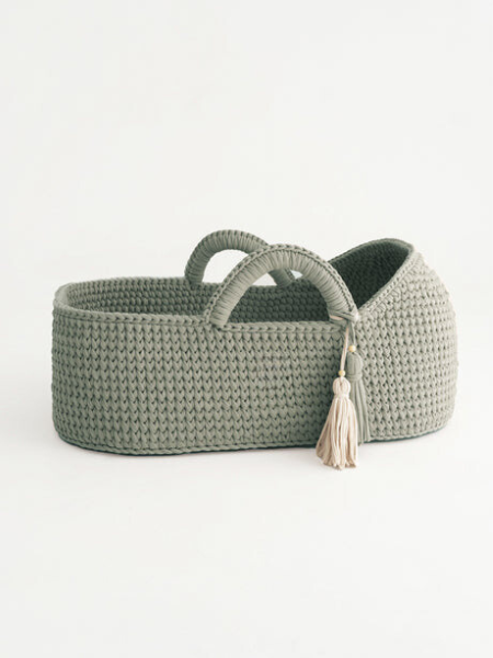Sakina: Eco-Friendly Handwoven Baby Moses basket with round hood Bassinet - Organic, Natural, and Safe for Newborns